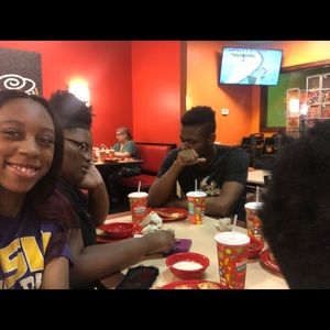 Meet your Posher, Lance